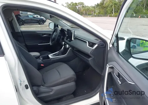 2025 Toyota Rav4 Xle z USA, uszkodzony, nr VIN 2T3W1RFV0SC309157